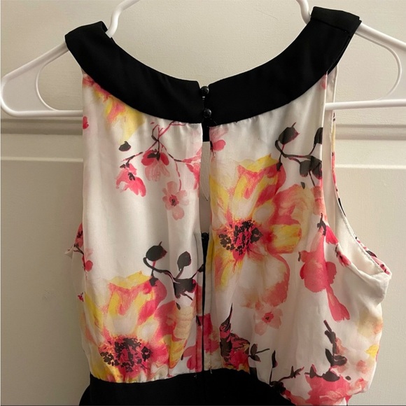 IZ Byer Belted Black Sleeveless High Waist Floral Dress - Picture 5 of 9